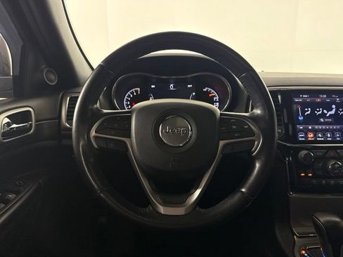 Used 2020 Jeep Grand Cherokee Altitude AWD/4WD image 35