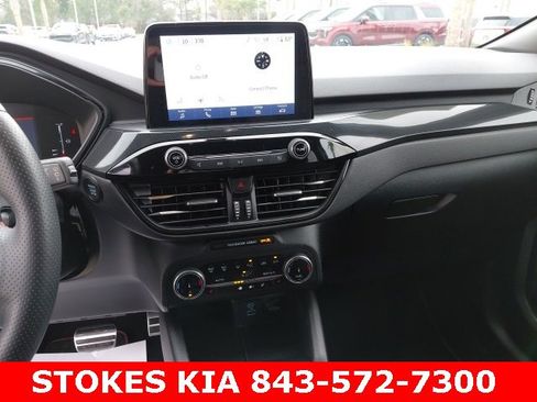 Used 2023 Ford Escape ST-Line image 12