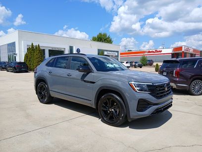 New 2026 Volkswagen Atlas Cross Sport SEL R-Line
