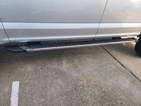 Used 2018 Ford F150 XLT w/ Equipment Group 302A Luxury image 6