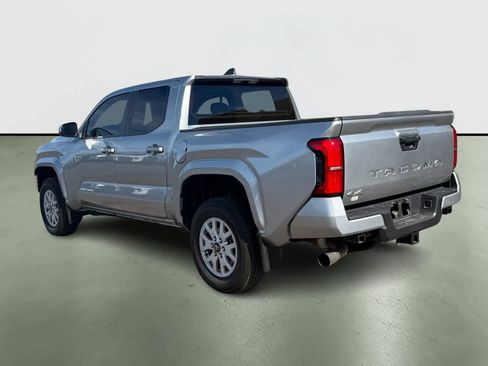 Used 2024 Toyota Tacoma SR5 image 4