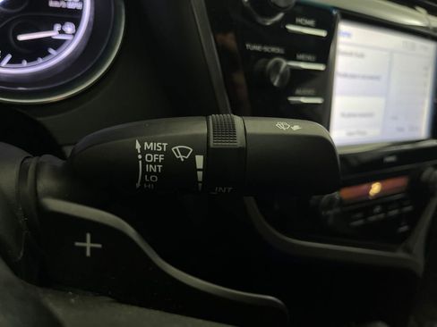Used 2020 Toyota Camry SE FWD image 60