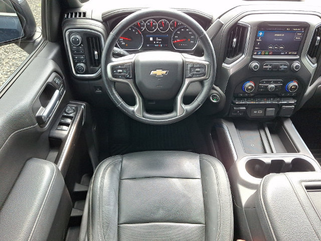 Used 2019 Chevrolet Silverado 1500 LTZ w/ LTZ Convenience Package AWD/4WD image 3