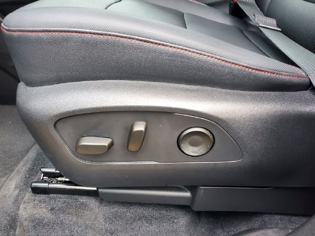 Certified 2024 Chevrolet Traverse Z71 AWD/4WD image 21