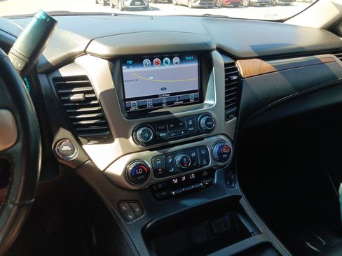 Used 2019 GMC Yukon XL Denali RWD image 13