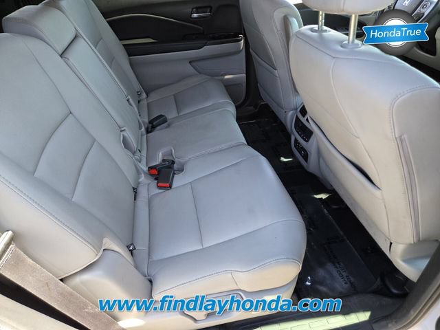 Certified 2017 Honda Pilot Touring image 23