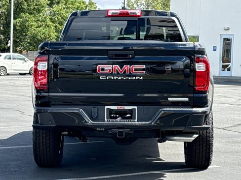 New 2026 GMC Canyon Elevation w/ Convenience Package RWD image 6