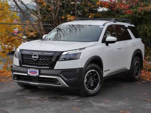 Certified 2025 Nissan Pathfinder Rock Creek image 2