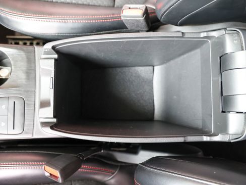 Used 2024 Ford Escape ST-Line image 26