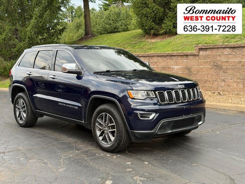 Used 2018 Jeep Grand Cherokee Limited AWD/4WD image 1