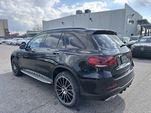 Used 2022 Mercedes-Benz GLC 300 4MATIC w/ AMG Line image 5