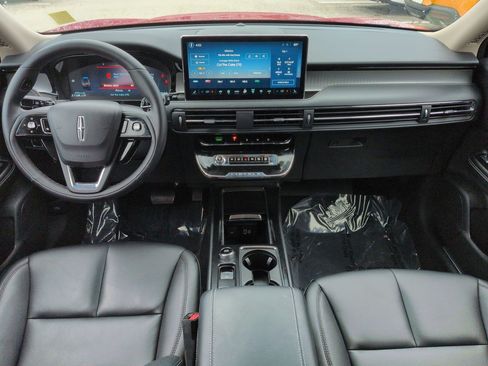 Used 2026 Lincoln Corsair Premiere FWD image 16