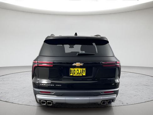Used 2024 Chevrolet Traverse LT AWD/4WD image 4