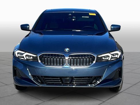 Certified 2025 BMW 330i 330i w/ Premium Package image 4