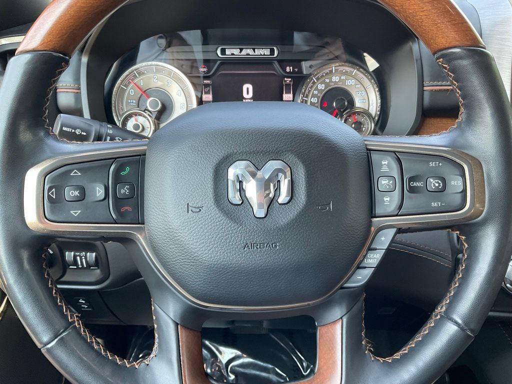Used 2020 RAM 1500 Limited AWD/4WD image 11
