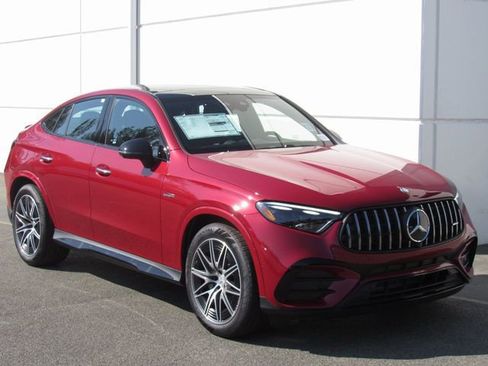 New 2025 Mercedes-Benz GLC 43 AMG 4MATIC Coupe image 2