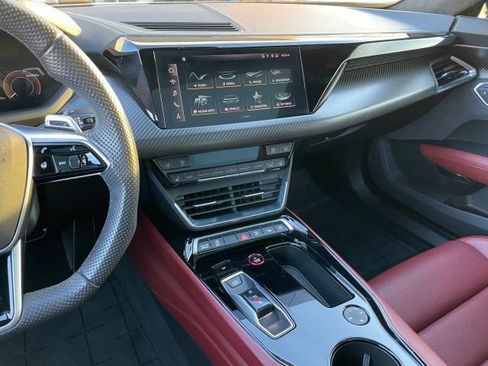 Used 2022 Audi RS e-tron GT w/ Carbon Performance Package image 26