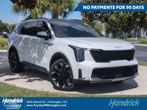 Used 2024 Kia Sorento EX w/ Panoramic Sunroof Package FWD image 1