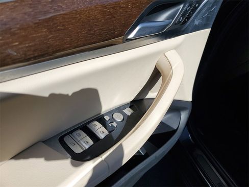 Used 2024 BMW X3 sDrive30i w/ Convenience Package image 19