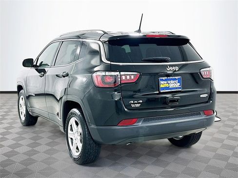 Used 2023 Jeep Compass Latitude w/ Convenience Group image 5