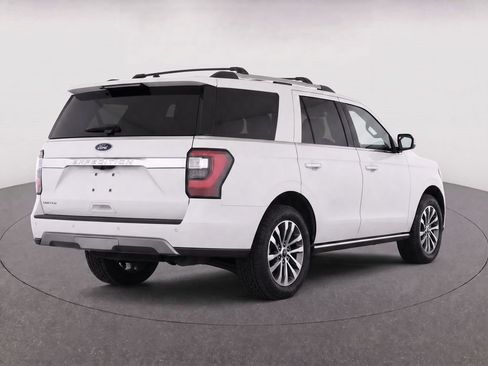 Used 2018 Ford Expedition Limited w/ Equipment Group 301A AWD/4WD image 4