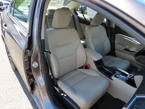 Used 2013 Honda Civic EX-L image 15