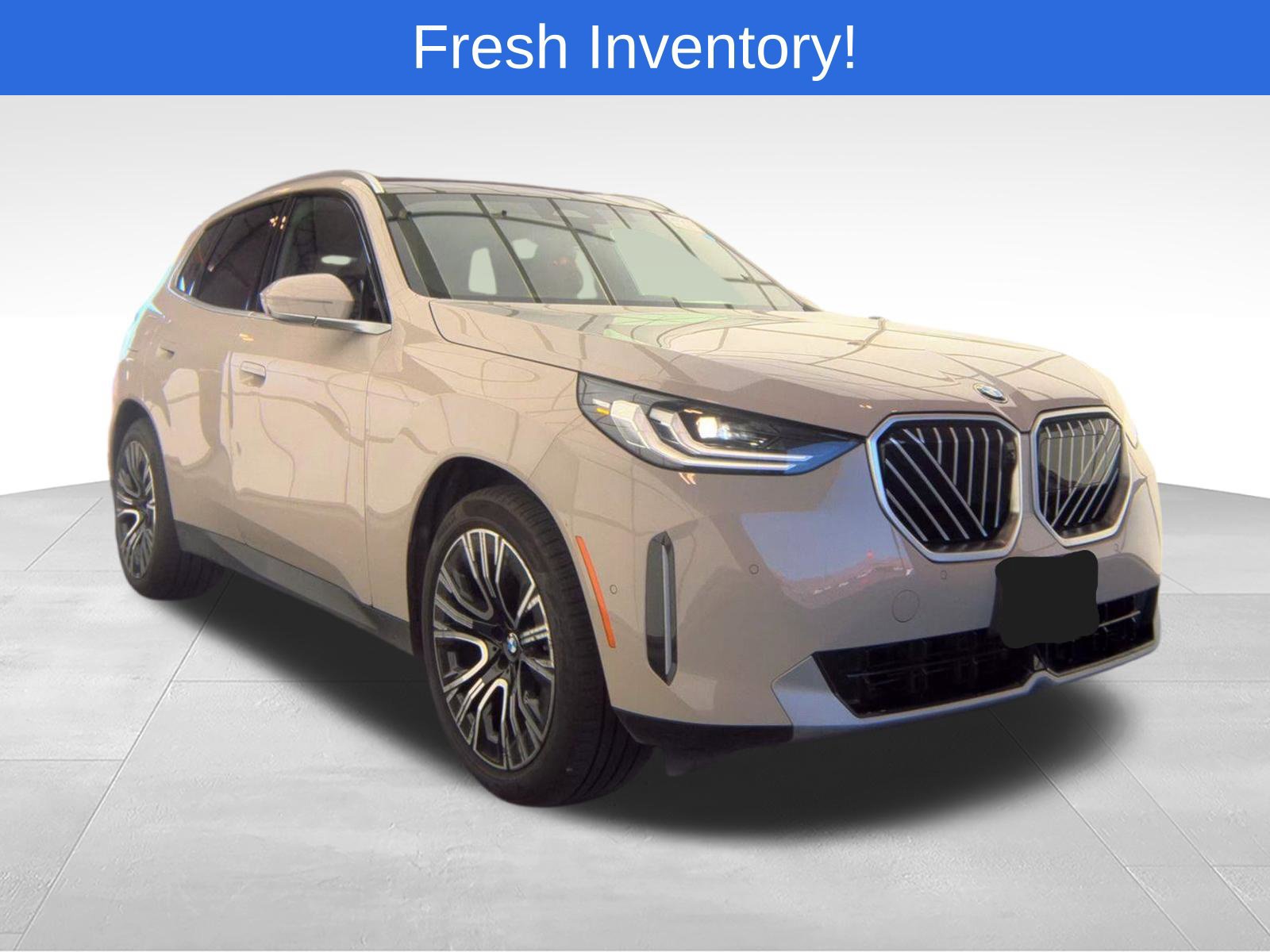 Used 2025 BMW X3 xDrive30i w/ Premium Package AWD/4WD image 4