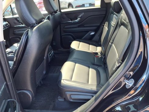 Certified 2024 Lincoln Corsair AWD w/ Equipment Group 101A image 12