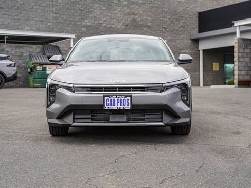 New 2026 Kia K4 EX image 3