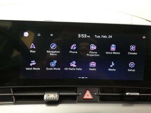 Used 2023 Kia Sportage SX image 24