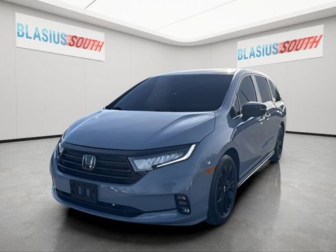 Used 2024 Honda Odyssey Sport image 7