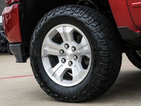 Used 2018 Chevrolet Silverado 1500 LT w/ All Star Edition AWD/4WD image 52