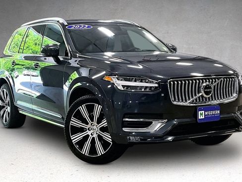 Certified 2022 Volvo XC90 T6 Inscription AWD/4WD image 3