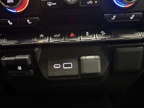 Used 2021 GMC Sierra 1500 Elevation image 49