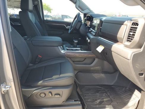 New 2026 GMC Sierra 1500 SLT RWD image 11