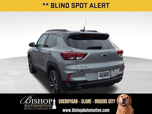 Used 2023 Chevrolet TrailBlazer RS w/ Convenience Package AWD/4WD image 12