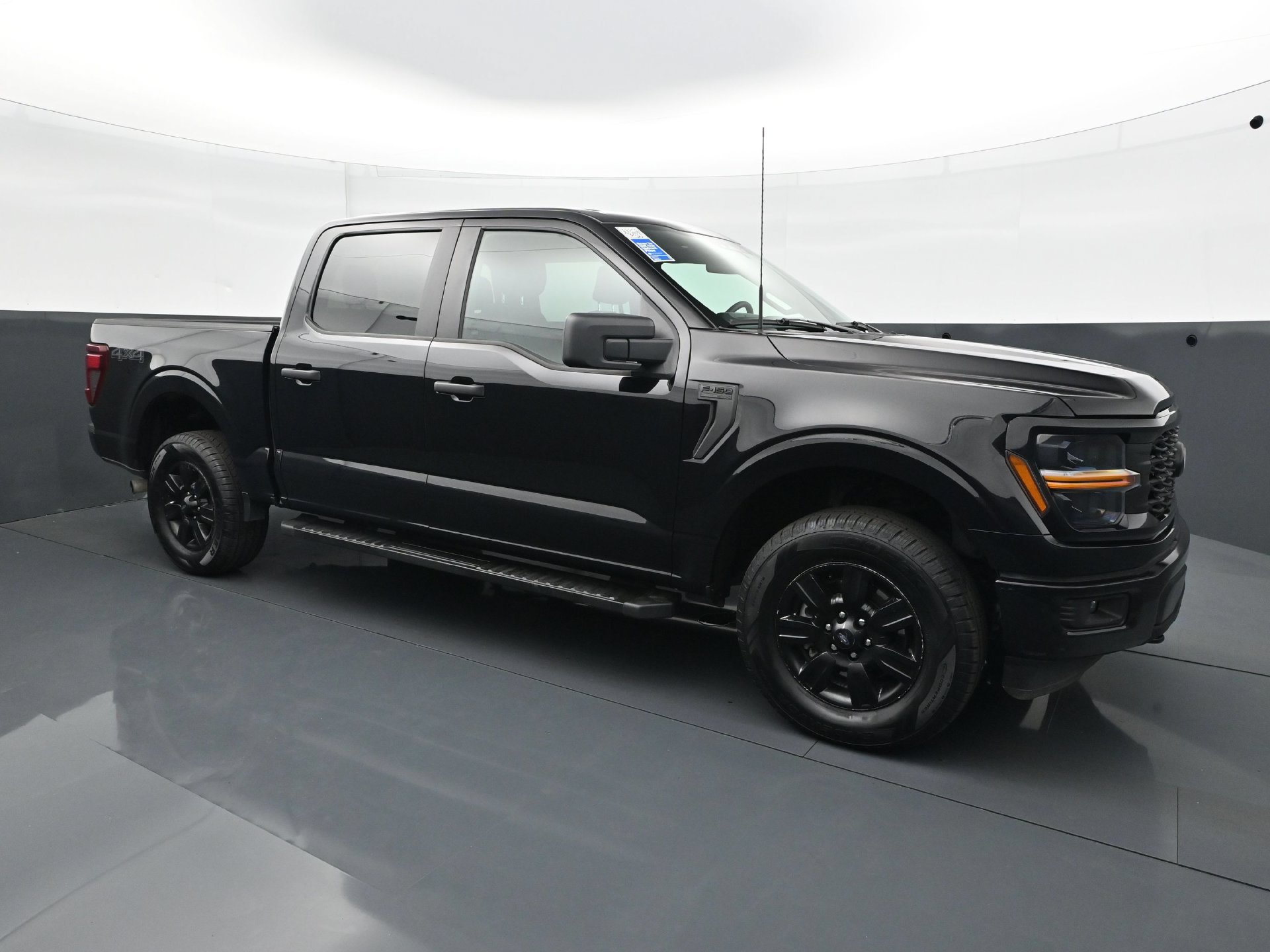 Used 2025 Ford F150 STX w/ STX Black Appearance Package AWD/4WD image 9