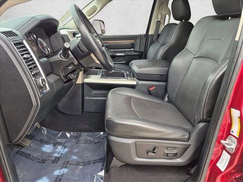 Used 2014 RAM 2500 Laramie AWD/4WD image 16
