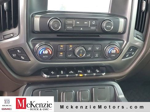Used 2015 Chevrolet Silverado 1500 LTZ Z71 w/ LTZ Plus Package AWD/4WD image 18