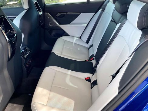 Used 2025 BMW M5 w/ Carbon Package image 35