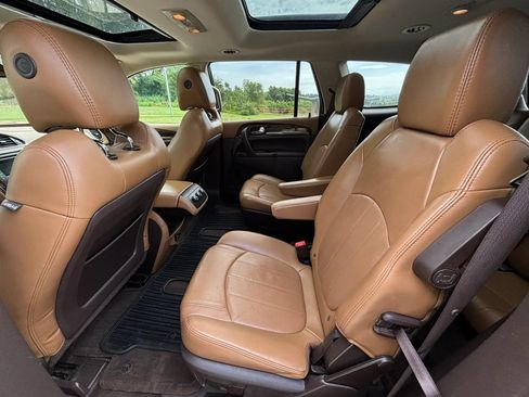 Used 2017 Buick Enclave Leather w/ Enclave Sport Touring Edition FWD image 14