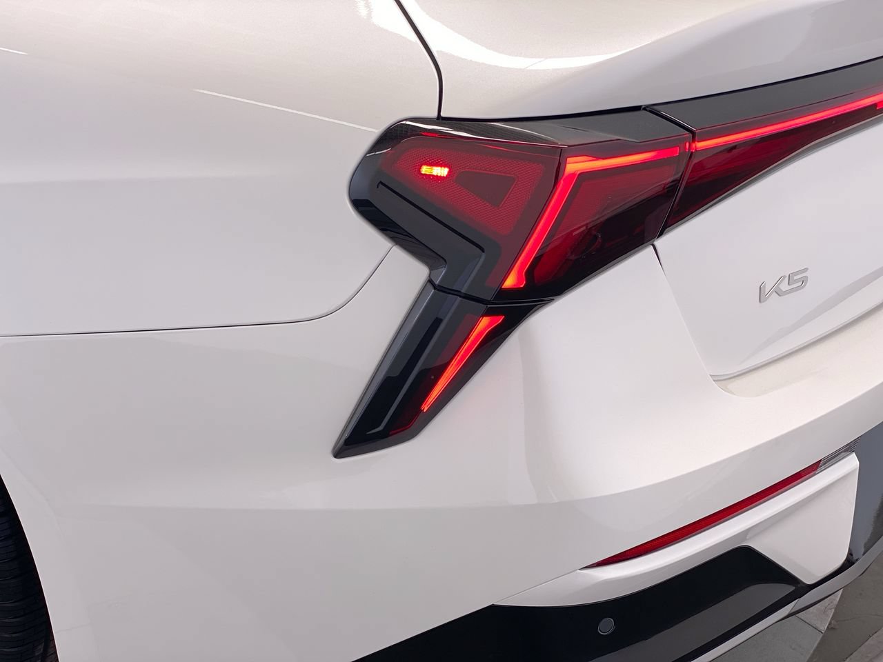 New 2026 Kia K5 GT-Line w/ GT-Line Red Interior Package FWD image 9