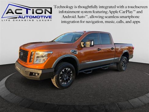 Used 2019 Nissan Titan PRO-4X image 4