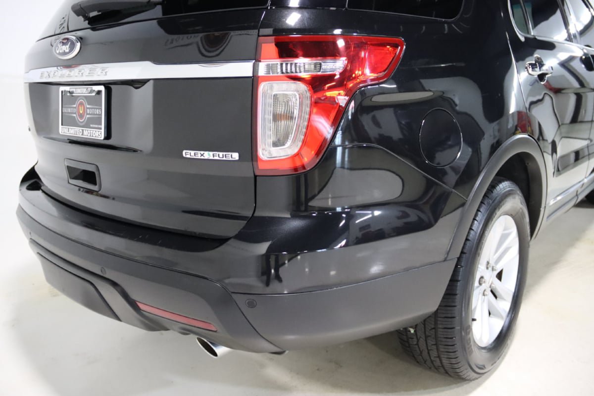 Used 2014 Ford Explorer XLT FWD image 11