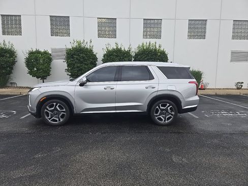 Certified 2024 Hyundai Palisade Limited AWD/4WD image 5