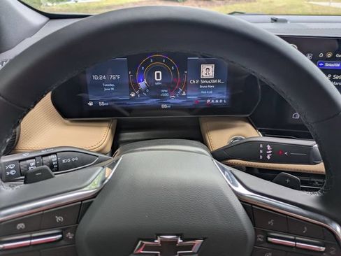 New 2026 Chevrolet Equinox ACTIV FWD image 15