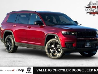 New 2025 Jeep Grand Cherokee L Laredo