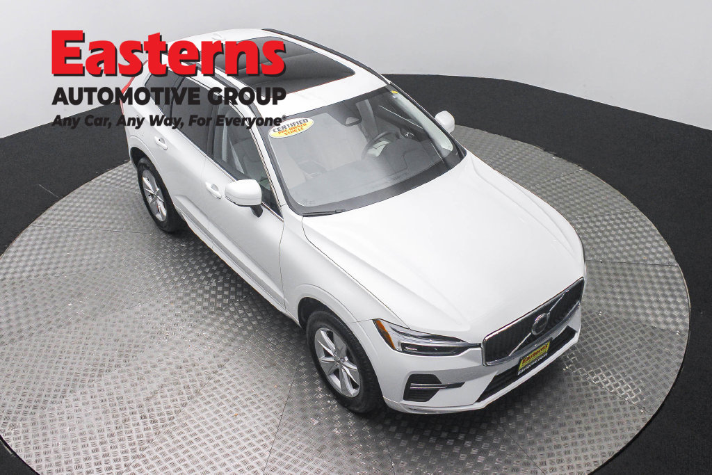 Used 2022 Volvo XC60 B5 Momentum AWD/4WD image 4