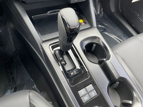 New 2026 Subaru Outback Limited AWD/4WD image 34