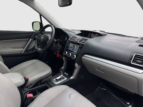 Used 2016 Subaru Forester 2.5i Limited image 42